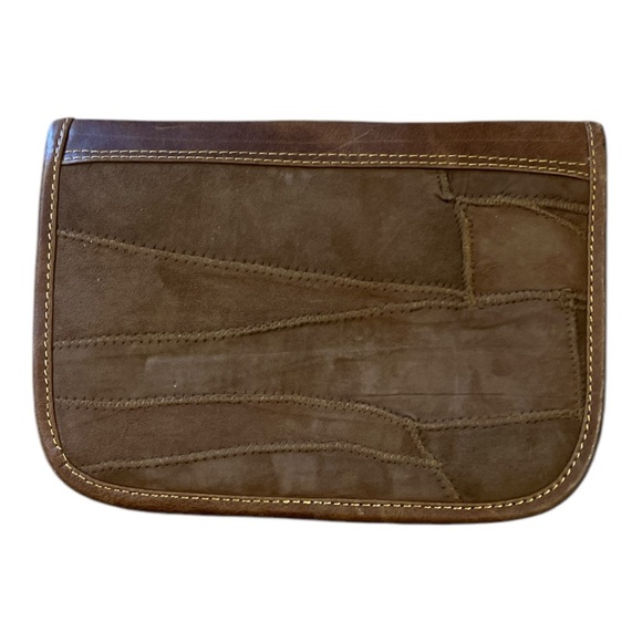 🧡 5 for $25 🧡 Brown Leather Women's wristlet - Picture 2 of 3